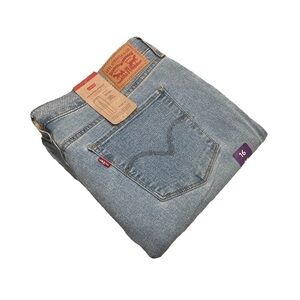 Levi's 314 Shaping Straight 33x32 Light Wash Classic Jeans - Size 16 NWT